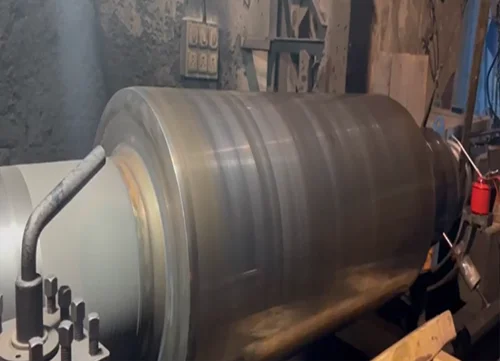 Cutting And Grinding of The Roll